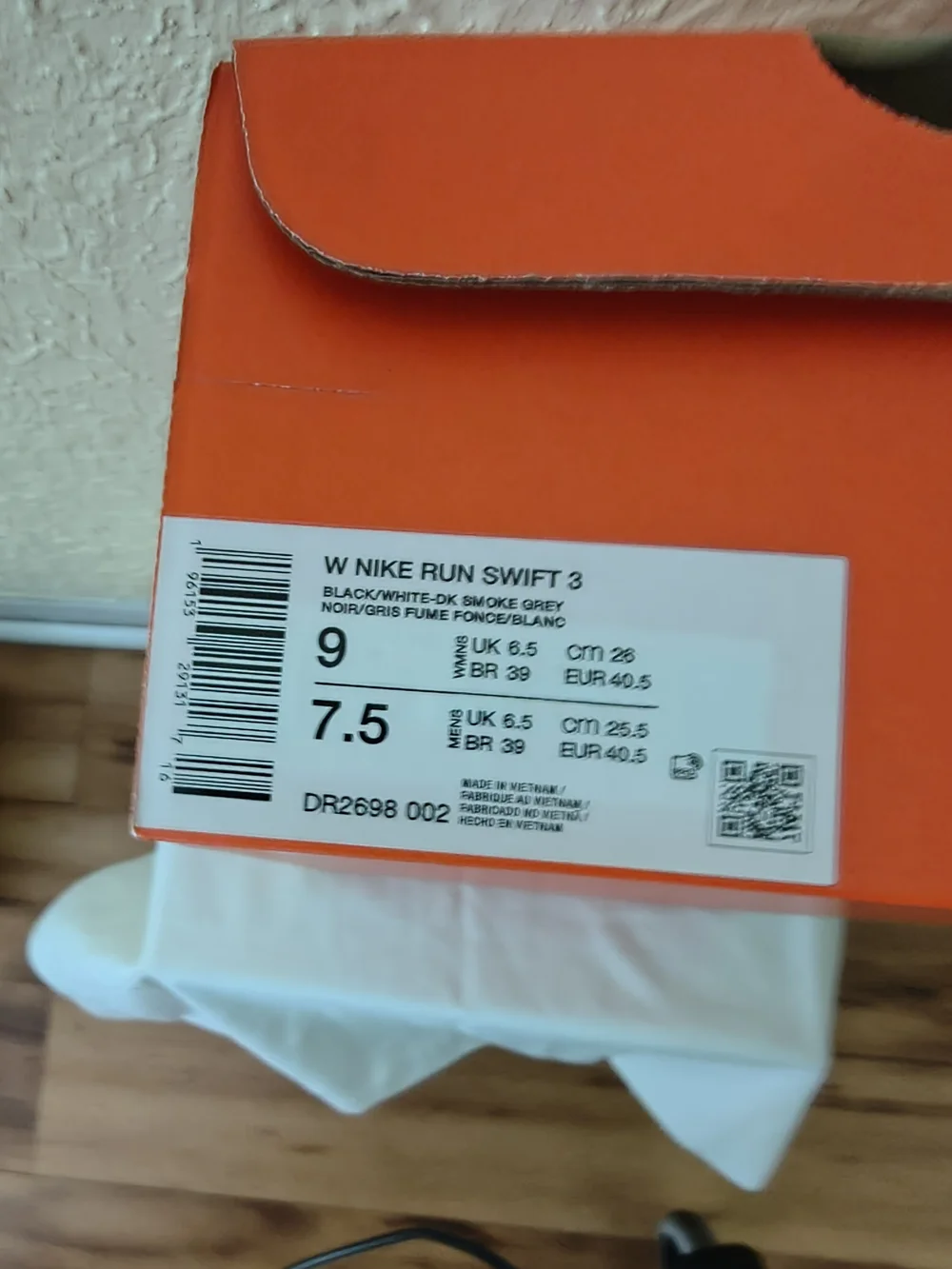 Nike men sneakers